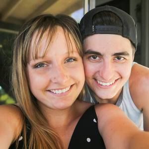 Meet your Posher, Sierra